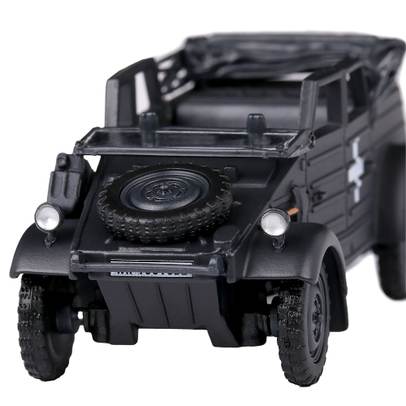 Macheta vehicul militar Volkswagen K Type 82 convertible 1944 scara 1:43 verde Cararama