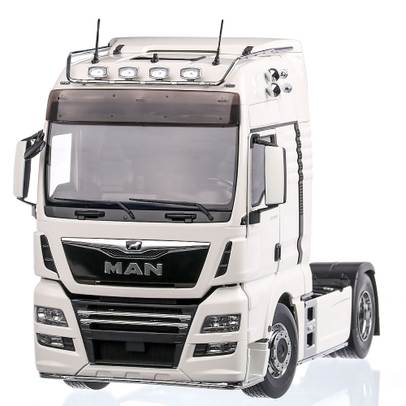MAN TGX XXL 2018, macheta cap tractor,  scara 1:18, alb, Premium ClassiXXs