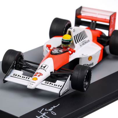 Detaliu frontal McLaren MP4/5B No.27 British GP 1990