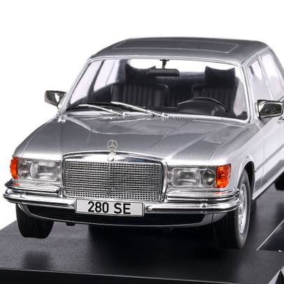 Mercedes 280 S (W116) 1972, macheta auto, scara 1:18, argintiu, MCG