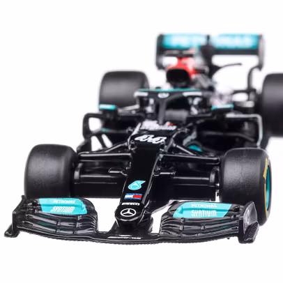 Mercedes AMG W12, L.Hamilton 1:43, negru, Bburago