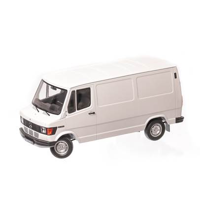 Mercedes-Benz 208D Transporter 1988, macheta auto scara 1:18, alb, Limited Edition, KK SCALE