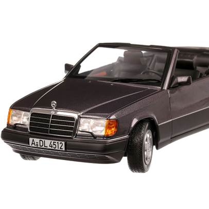 Mercedes-Benz 300 CE Cabrio (W124) 1990, macheta auto scara 1:18, purpuriu metalizat, Norev