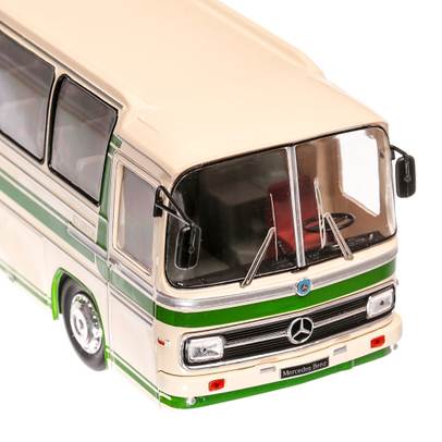 Macheta autocar Mercedes-Benz O302-10R 1972,  scara 1:43, bej cu verde, IXO