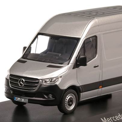 Mercedes-Benz Sprinter (VS30) 2018, macheta auto scara 1:43, argintiu, Norev