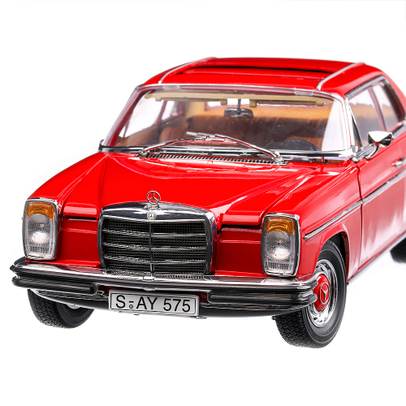 Mercedes Benz Strich 8 Coupé 1973, macheta auto, scara 1:18, rosu, Sun Star