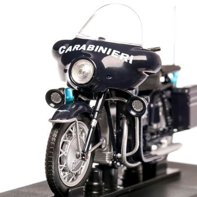 Moto Guzzi 750 V7 Carabinieri 1966 macheta moto scara 1:24 albastru inchis Magazine Models