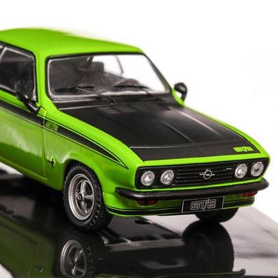 Opel Manta A GT/E 1974, macheta auto scara 1:43, verde, IXO