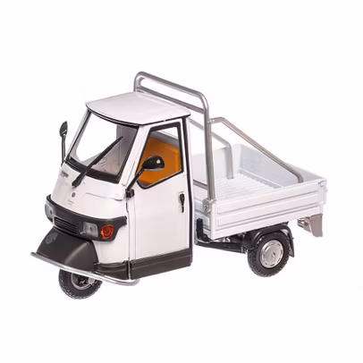Piaggio Ape Cross 50 2000, macheta scuter, scara 1:18, alb, New Ray