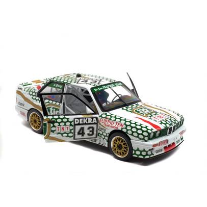 BMW E30 M3 DTM #43 1991, macheta auto scara 118, alb cu verde, Solido