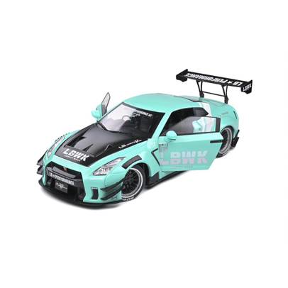 NIssan GT-R (R35) W Liberty Walk Body Kit 2.0 2020, macheta auto scara 118, verde, Solido