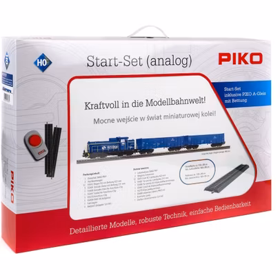 Set tren electric HO PIKO 97937 cu locomotiva PKP SM42 si 2 vagoane marfa, sine si alimentare - ambalaj original