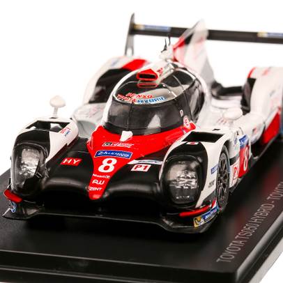 Toyota TS050 Hybrid #8 Buemi/Nakajima 8th 24H Le Mans 2017, macheta auto, scara 1:43, alb cu rosu, Spark