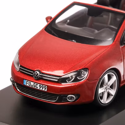 Volkswagen Golf 6 Cabrio 2009, macheta auto scara 1:43, rosu, Schuco