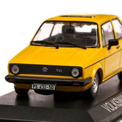 Volkswagen Golf JGL 1974, macheta auto, scara 1:43, galben, Atlas