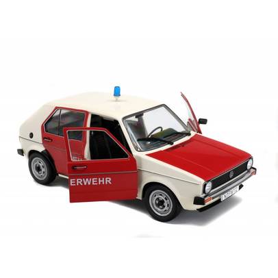 Volkswagen Golf I (L) Pompieri Germania 1983, macheta auto, scara 1:18, alb cu rosu, Solido