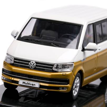 Volkswagen T6 Multivan 2019, macheta  auto,  scara 1:43, alb cu auriu, IXO
