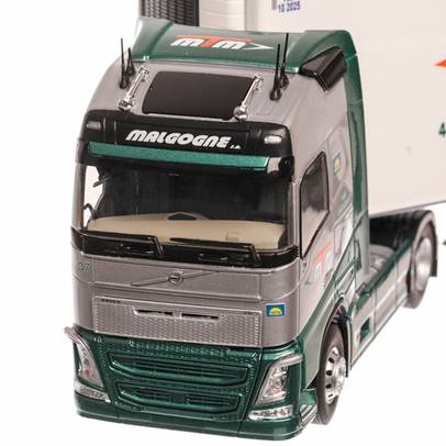 Volvo FH4 500 Transport Malgogne, macheta camion cu semiremorca frigorifica, scara 1:43, gri, window box, Eligor