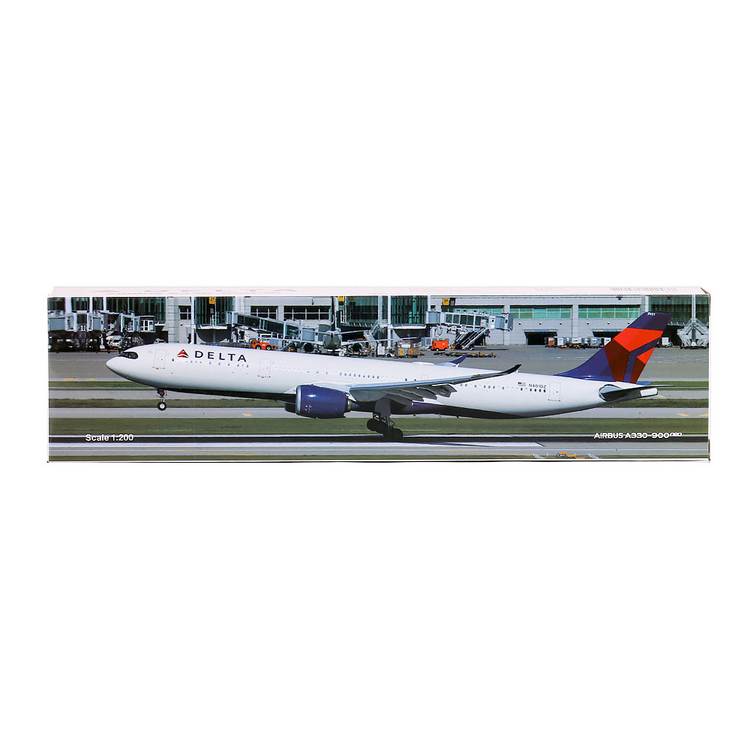 Miniature Delta Air Lines Airbus A330-900neo N401DZ 1/200