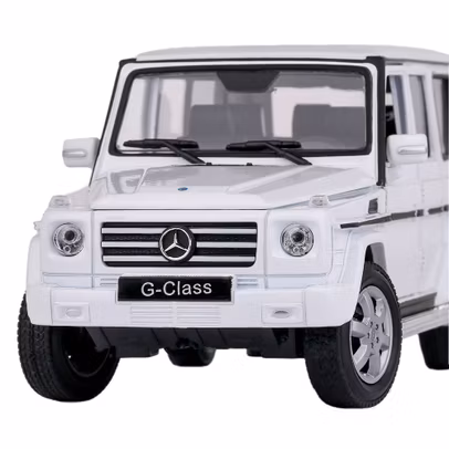 Detali grila fata - Macheta Mercedes-Benz G Class 2009 Alb 1:24 Welly