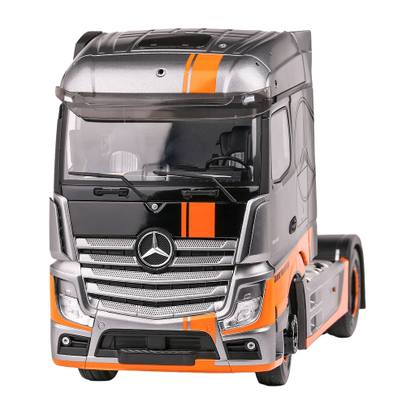 Macheta camion Mercedes Actros Grand Prix Edition 2019 1:24 Solido