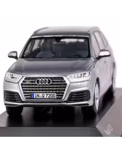Macheta auto Audi Q7 (4M) 2015 argintiu metalizat 1:43 Spark