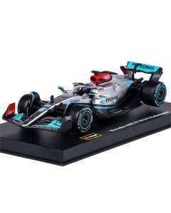 Macheta auto F1 Mercedes AMG W13E #63 Russel 2022 1:43 cu casca pilot