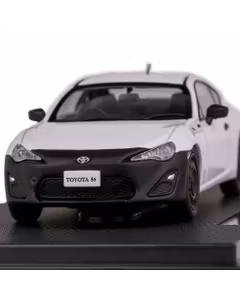 Macheta auto Toyota 86 RC 2012 alb cu negru scara 1-43