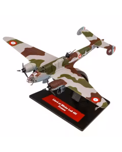 Macheta avion Liore Et Olivier LeO 451 France 1942 camuflaj 1:144