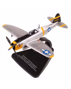 Macheta avion P-47 Thunderbolt 333rd FS gri cu negru 1:72