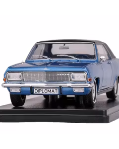 Macheta Opel Diplomat A V8 Coupe 1965 scara 1:24