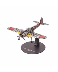 Macheta avion Nakajima Ki-43 II Hayabusa Japonia 1943 camuflaj de iarna 1:72