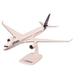 Macheta avion Lufthansa Airbus A350-900 D-AIXM - scara 1:200 PPC Models 221713 - vedere 3/4 stanga fata