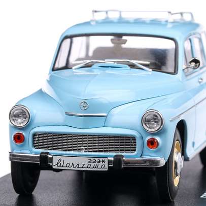 Automobile de neuitat nr.44 - Warszawa 223 Kombi