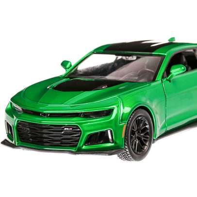 Macheta auto Chevrolet Camaro ZL1 2017 verde met 1:24
