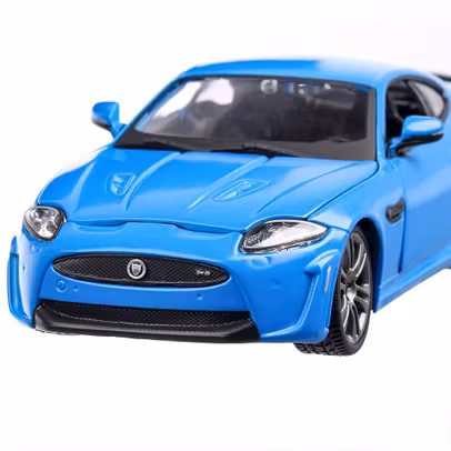 Macheta Jaguar XKR-S 2011 – albastru – scara 1:24 – Bburago - vedere 3/4 stanga fata close up