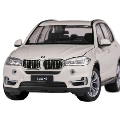 Macheta auto BMW X5 (F15) 2015 alb 1:24