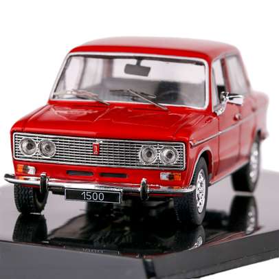 Macheta auto Lada 1500 1980 rosu 1-43