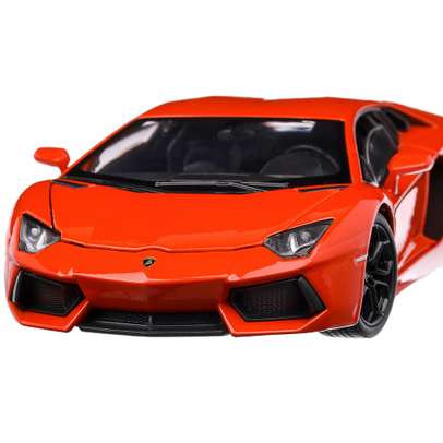 Macheta auto Lamborghini Aventador LP700-4 2011 portocaliu 1:24 Welly
