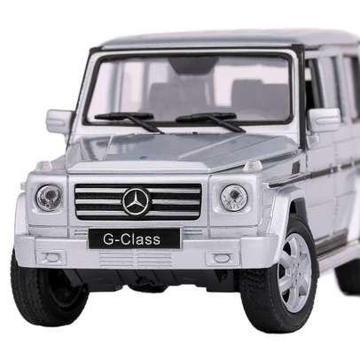 Mercedes-Benz G Class 2009, macheta auto, scara 1:24, argintiu, Welly