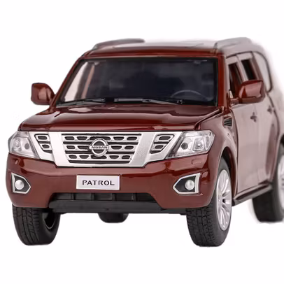 Macheta Nissan Patrol Y62 2016 maro închis, 1:32 Tayumo cu 6 elemente deschise - vedere din fata