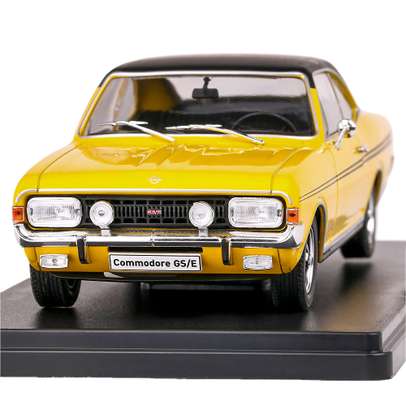 Macheta Opel Commodore A GS-E Coupe 1970 Galben 1:24 – Sportivitate si Stil Retro in Miniatura