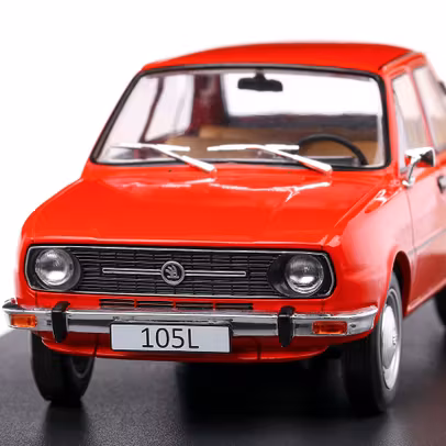 Macheta auto Skoda 105L 1976, scara 1:24, rosu, White Box