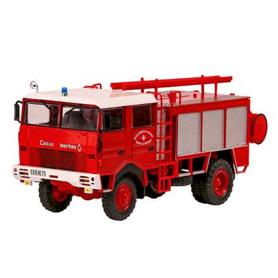 Macheta autospeciala Berliet GBD 4X4 Pompieri Franta 1:43