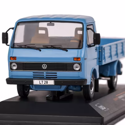 Macheta autoutilitara Volkswagen LT 28 1978 albastru 1:43