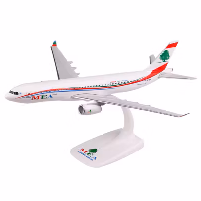 Macheta avion Airbus A330-200 MEA 1:200 PPC - model de colectie snap-fit - vedere 3/4 stanga fata
