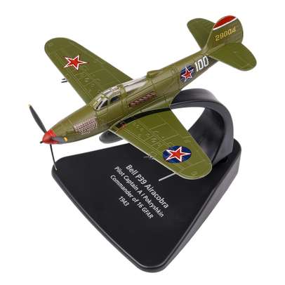 Macheta avion Bell P-39 Airacobra Pokryshkin 16 GFR