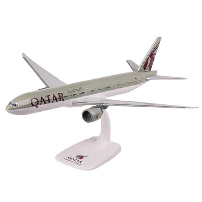 Macheta avion Boeing 777-300ER Qatar 1:200 PPC
