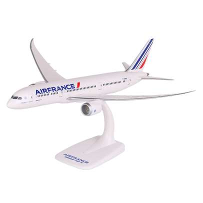 Machetă avion Boeing 787-9 Dreamliner Air France 1:200 – PPC, F-HRBA - vedere 3/4 stanga fata pe suport de plastic