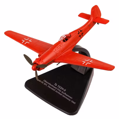 Macheta avion Focke Wulf TA152H-0 JG301 Fritz Aufhammer 1945 1-72
